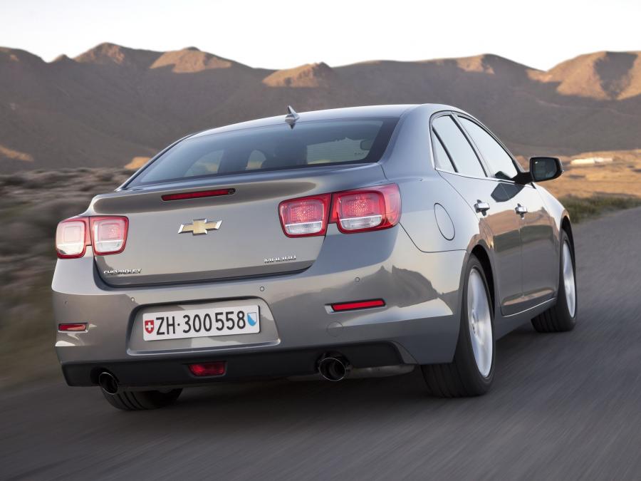  Chevrolet Malibu 2012 года  (EU) (фото 4 из 105)
